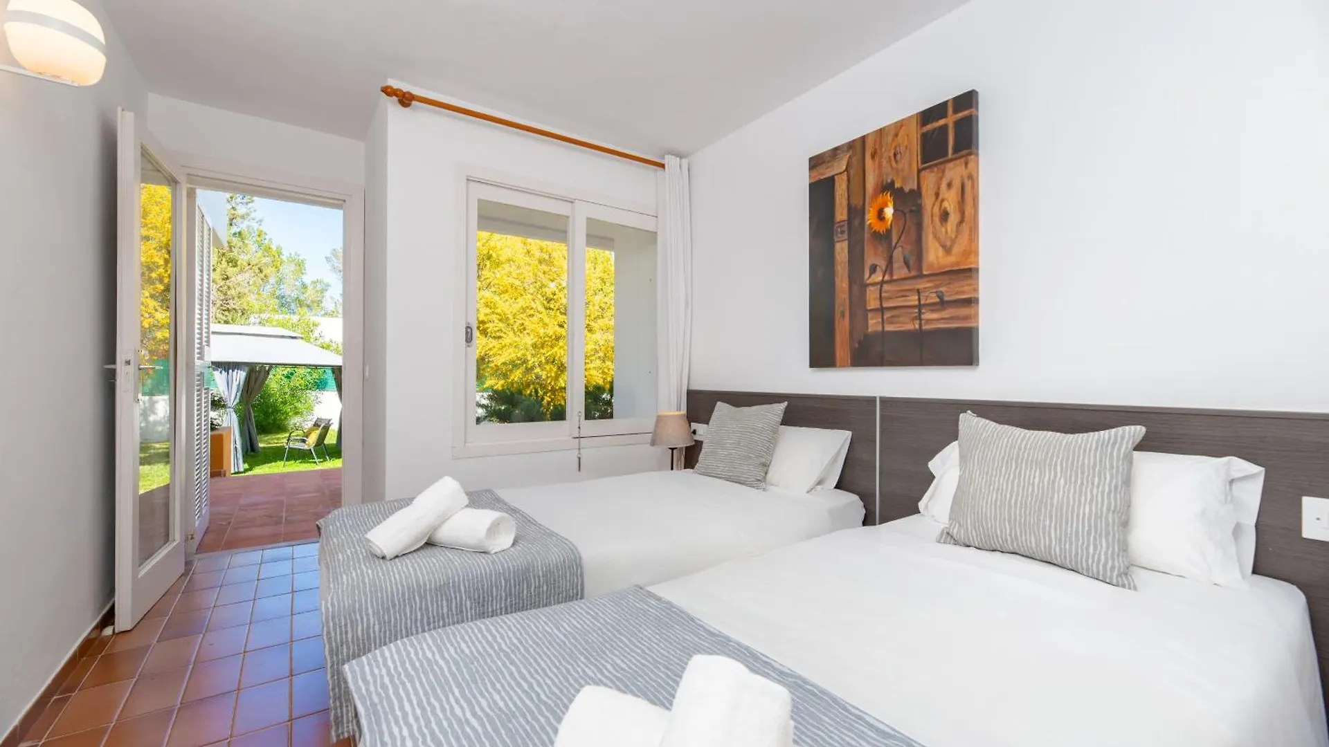 Villa Paz Sant Josep de sa Talaia Spain