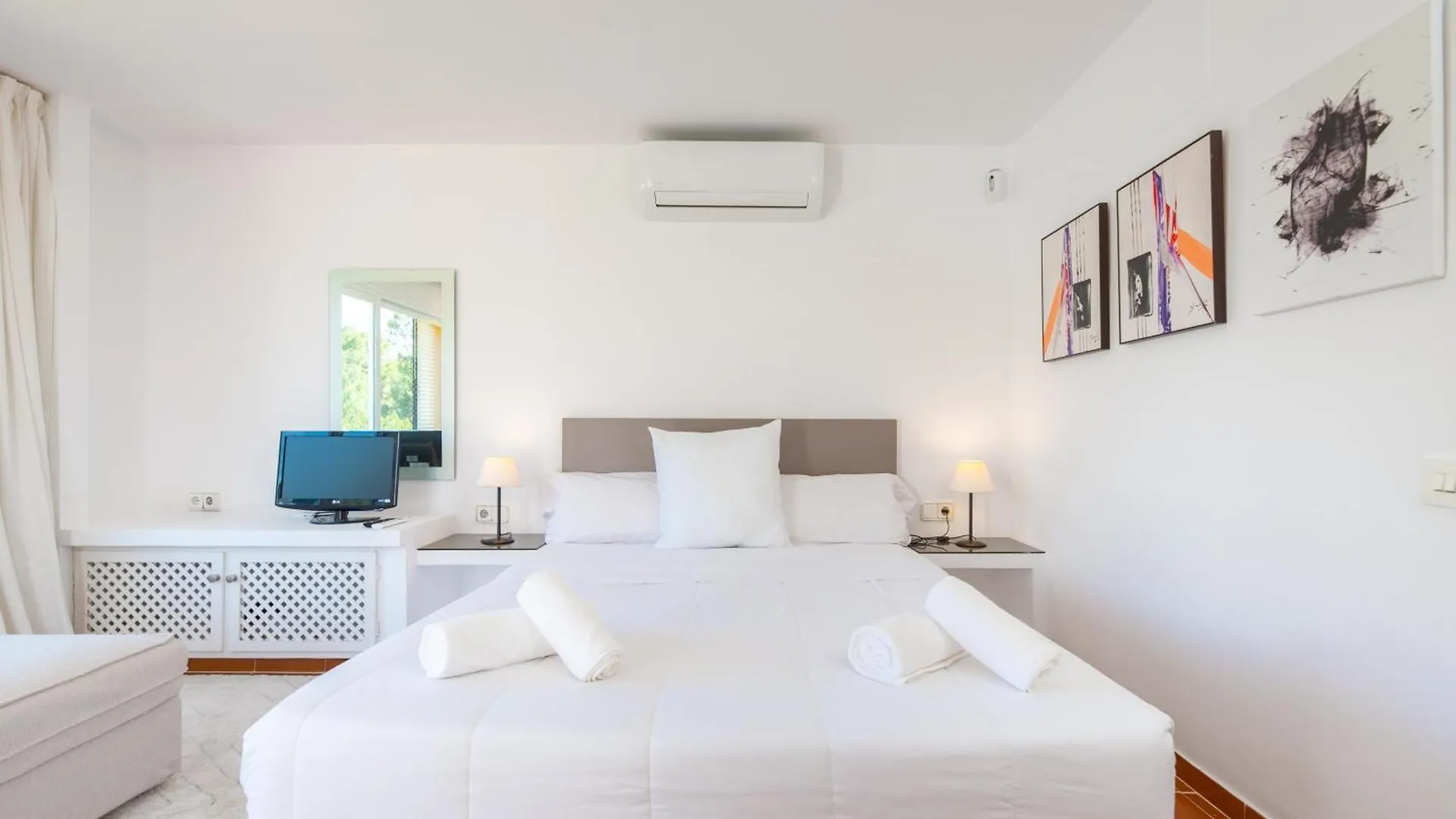 Holiday home Villa Paz Sant Josep de sa Talaia